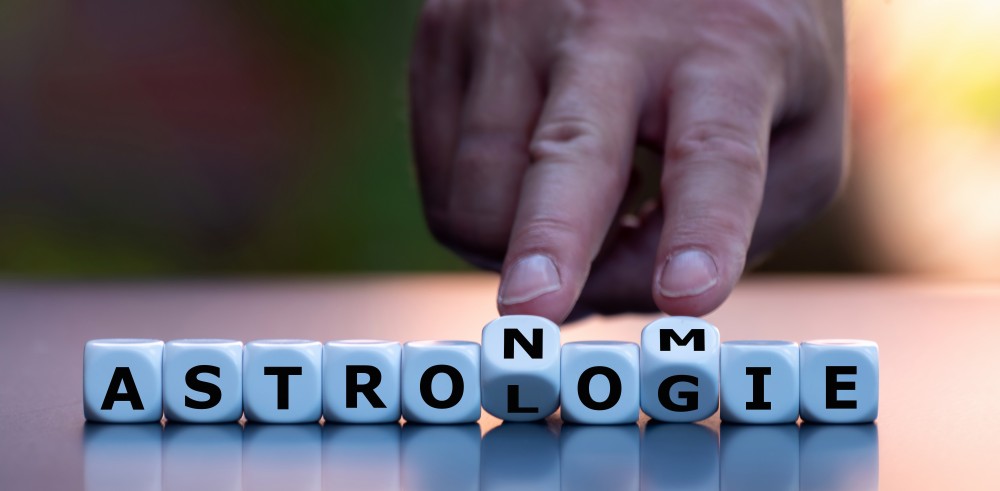 Astrology versus astronomy: the difference and commonality of the two disciplines